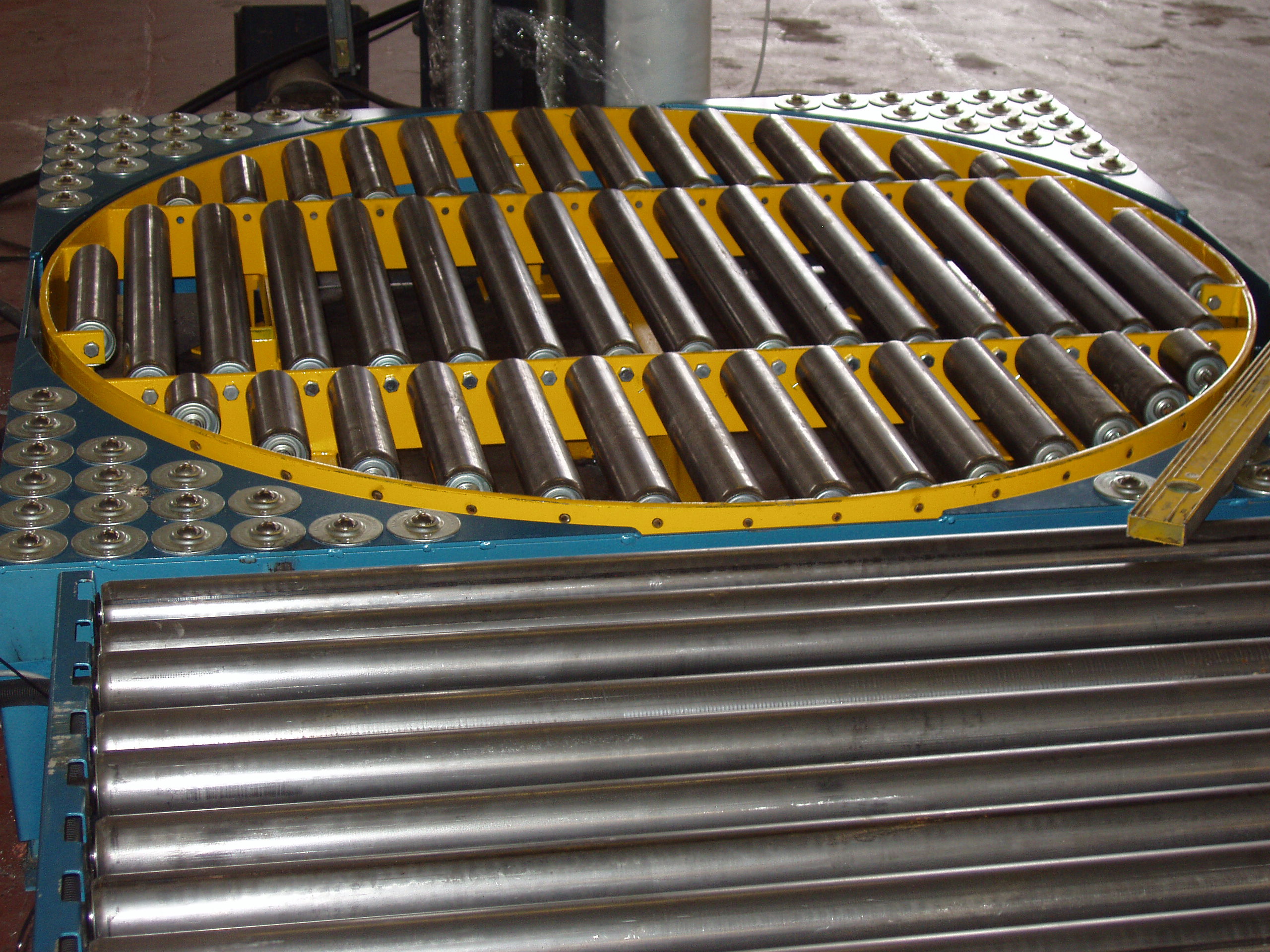 90 Degree Pallet Transfer Conveyor